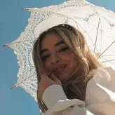 Sabrina Carpenter голая #1201