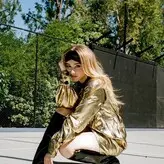 Sabrina Carpenter голая #1202