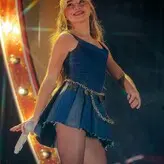 Sabrina Carpenter голая #1274