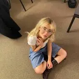 Sabrina Carpenter голая #1279