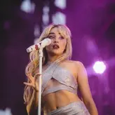 Sabrina Carpenter голая #1326