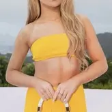 Sabrina Carpenter голая #1381