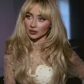 Sabrina Carpenter голая #1467