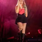 Sabrina Carpenter голая #1517