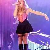 Sabrina Carpenter голая #1530