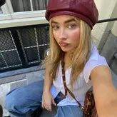 Sabrina Carpenter голая #1538
