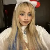 Sabrina Carpenter голая #1650