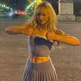 Sabrina Carpenter голая #1660