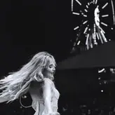 Sabrina Carpenter голая #1683