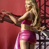 Sabrina Carpenter голая #1730