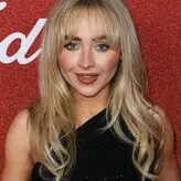 Sabrina Carpenter голая #1789