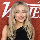 Sabrina Carpenter голая #1794