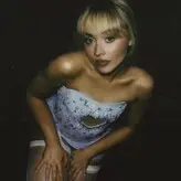 Sabrina Carpenter голая #1883