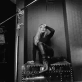 Sabrina Carpenter голая #1977