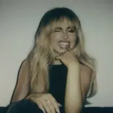 Sabrina Carpenter голая #1985