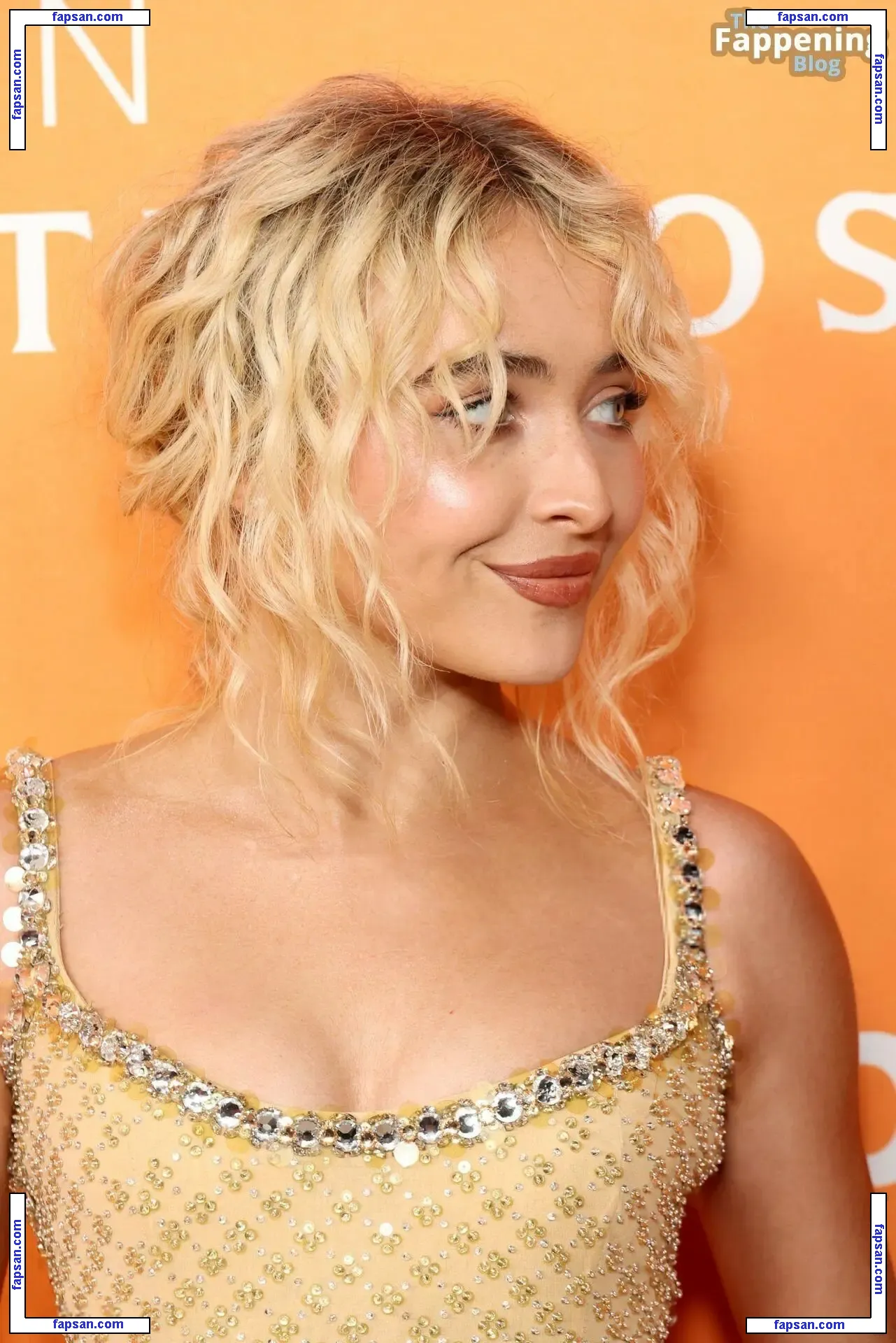 Sabrina Carpenter nude photo #2870 from OnlyFans