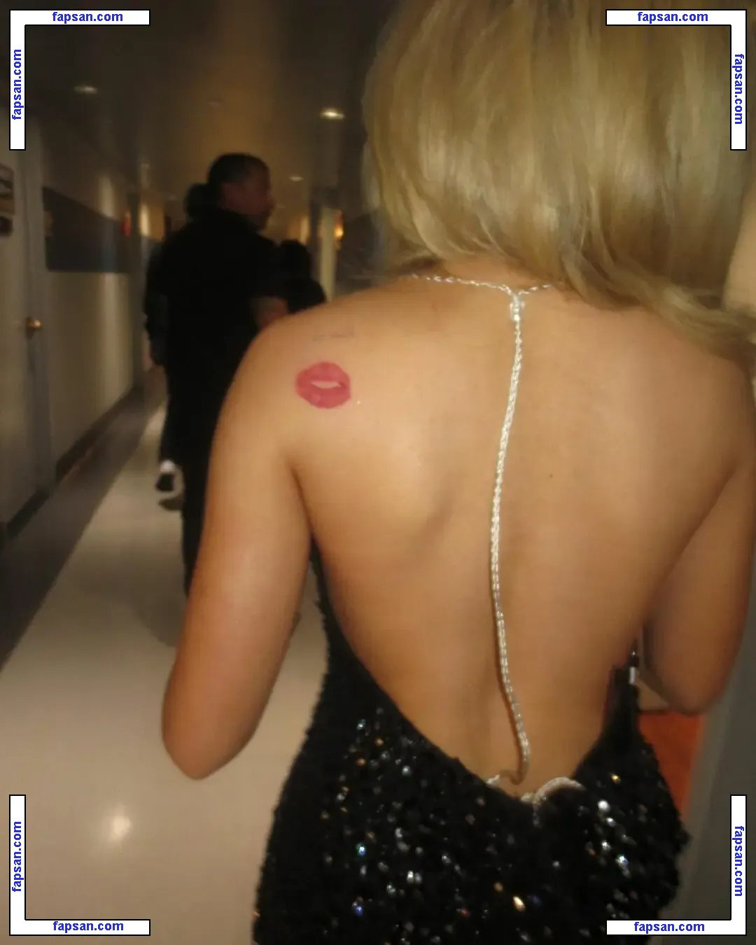 Sabrina Carpenter nude photo #2964 from OnlyFans