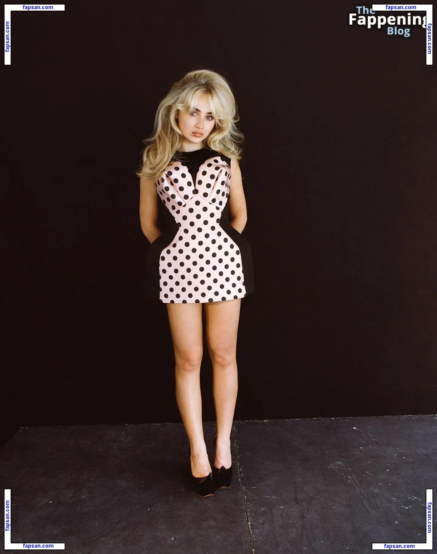 Sabrina Carpenter nude photo #2985 from OnlyFans