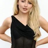 Sabrina Carpenter голая #2065