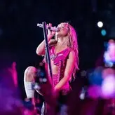 Sabrina Carpenter голая #2123