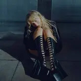 Sabrina Carpenter голая #2138