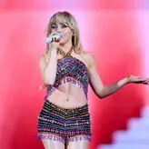 Sabrina Carpenter голая #2155