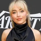 Sabrina Carpenter голая #2175