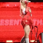 Sabrina Carpenter голая #2246