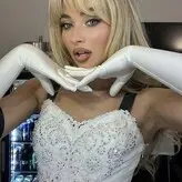Sabrina Carpenter голая #2263