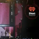 Sabrina Carpenter голая #2290