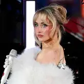 Sabrina Carpenter голая #2323