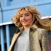 Sabrina Carpenter голая #2610
