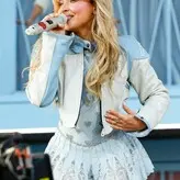 Sabrina Carpenter голая #2620