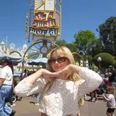 Sabrina Carpenter голая #2628