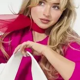 Sabrina Carpenter голая #2639