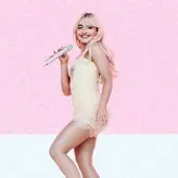 Sabrina Carpenter голая #2744