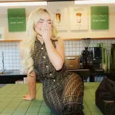 Sabrina Carpenter голая #2756