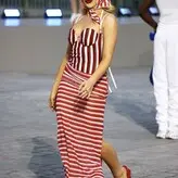 Sabrina Carpenter голая #2767