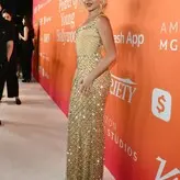 Sabrina Carpenter голая #2864