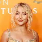 Sabrina Carpenter голая #2871