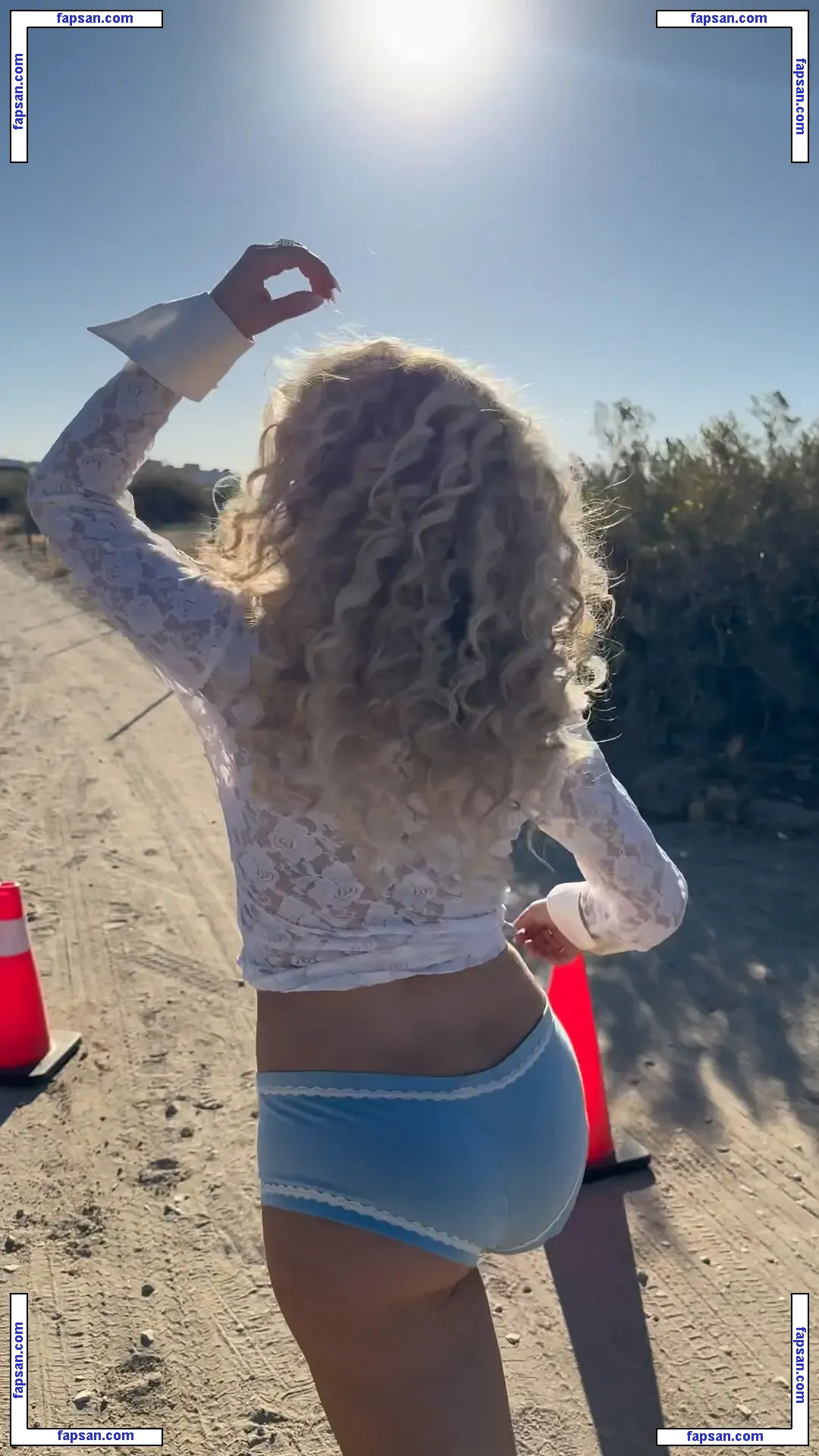 Sabrina Carpenter nude photo #3849 from OnlyFans