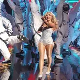 Sabrina Carpenter nude #3091