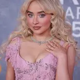 Sabrina Carpenter голая #3705