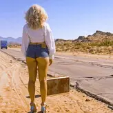 Sabrina Carpenter nude #3832