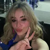 Sabrina Carpenter nude #3866