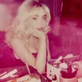 Sabrina Carpenter голая #3992