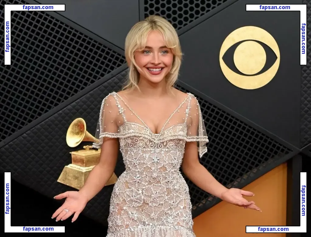 Sabrina Carpenter nude photo #4254 from OnlyFans