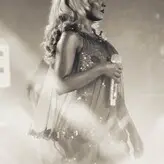 Sabrina Carpenter голая #4030