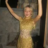 Sabrina Carpenter голая #4138