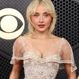 Sabrina Carpenter nude #4269